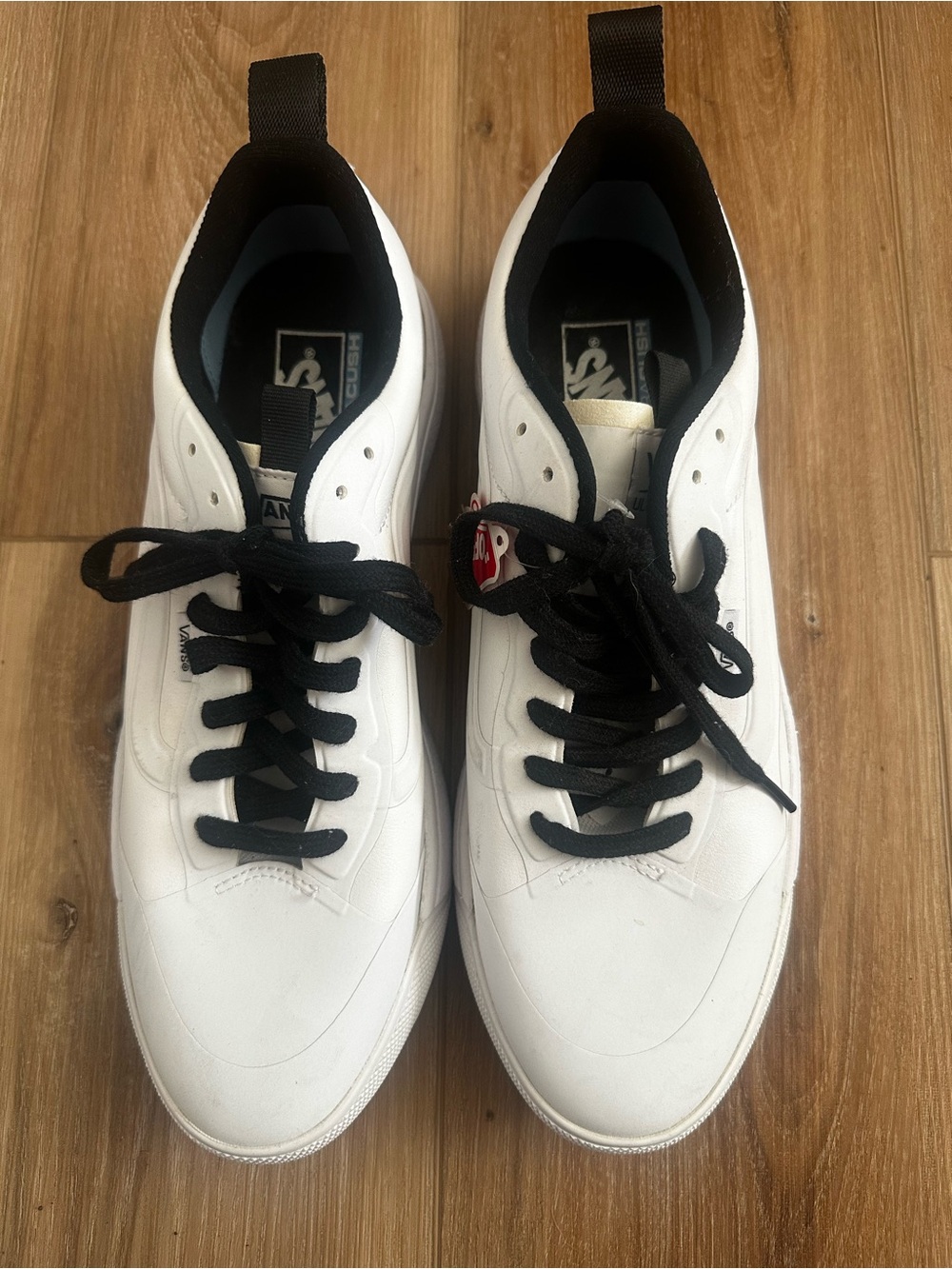 Vans UltraRange EXO Trainers 12 New